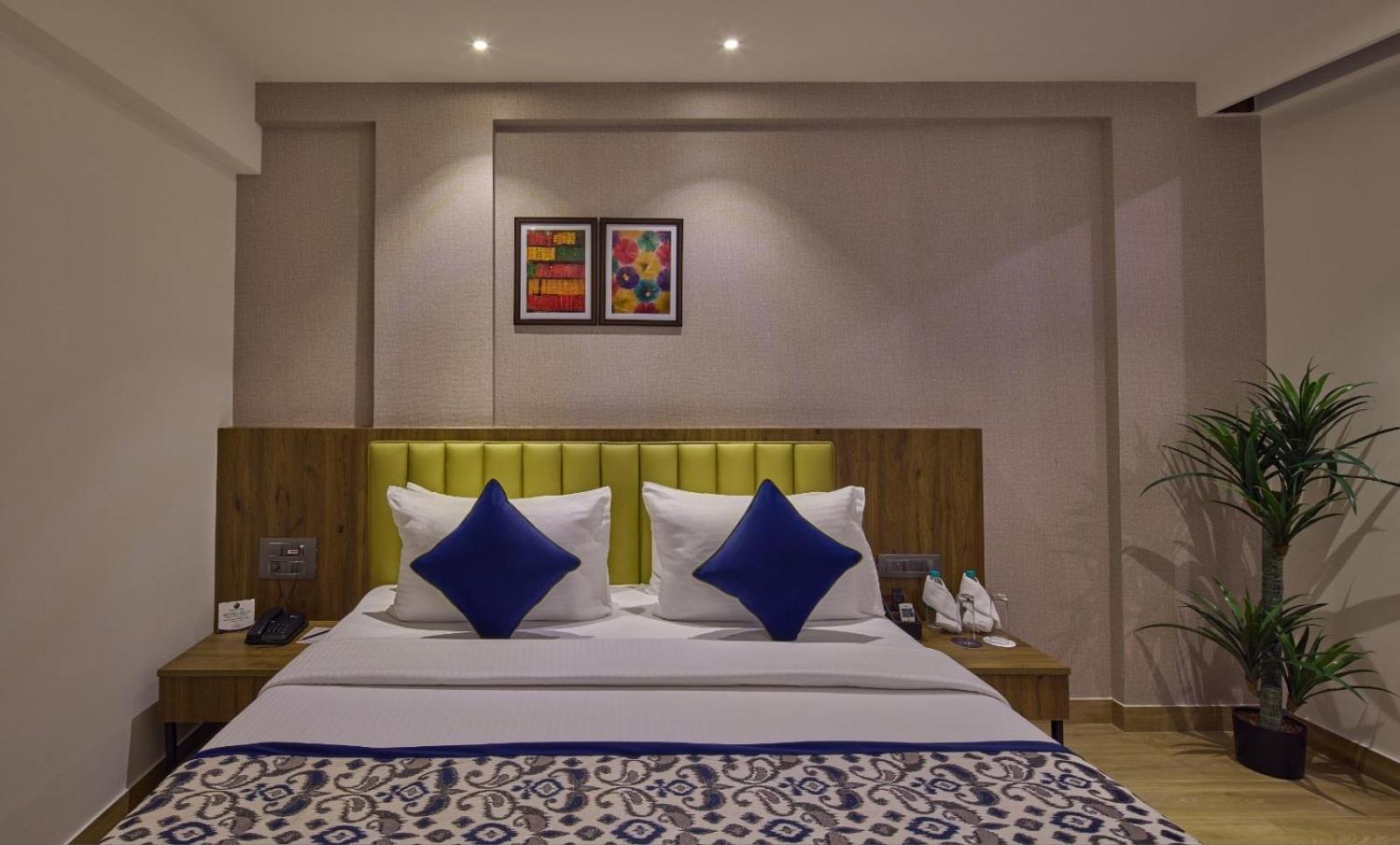 העיר בנגלור Grand Continent Hebbal A Sarovar Portico Affiliate Hotel מראה חיצוני תמונה