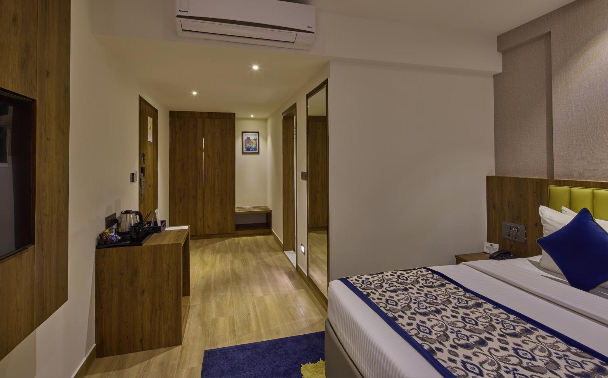 העיר בנגלור Grand Continent Hebbal A Sarovar Portico Affiliate Hotel מראה חיצוני תמונה