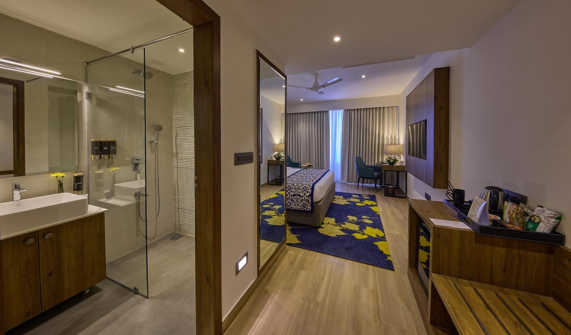העיר בנגלור Grand Continent Hebbal A Sarovar Portico Affiliate Hotel מראה חיצוני תמונה