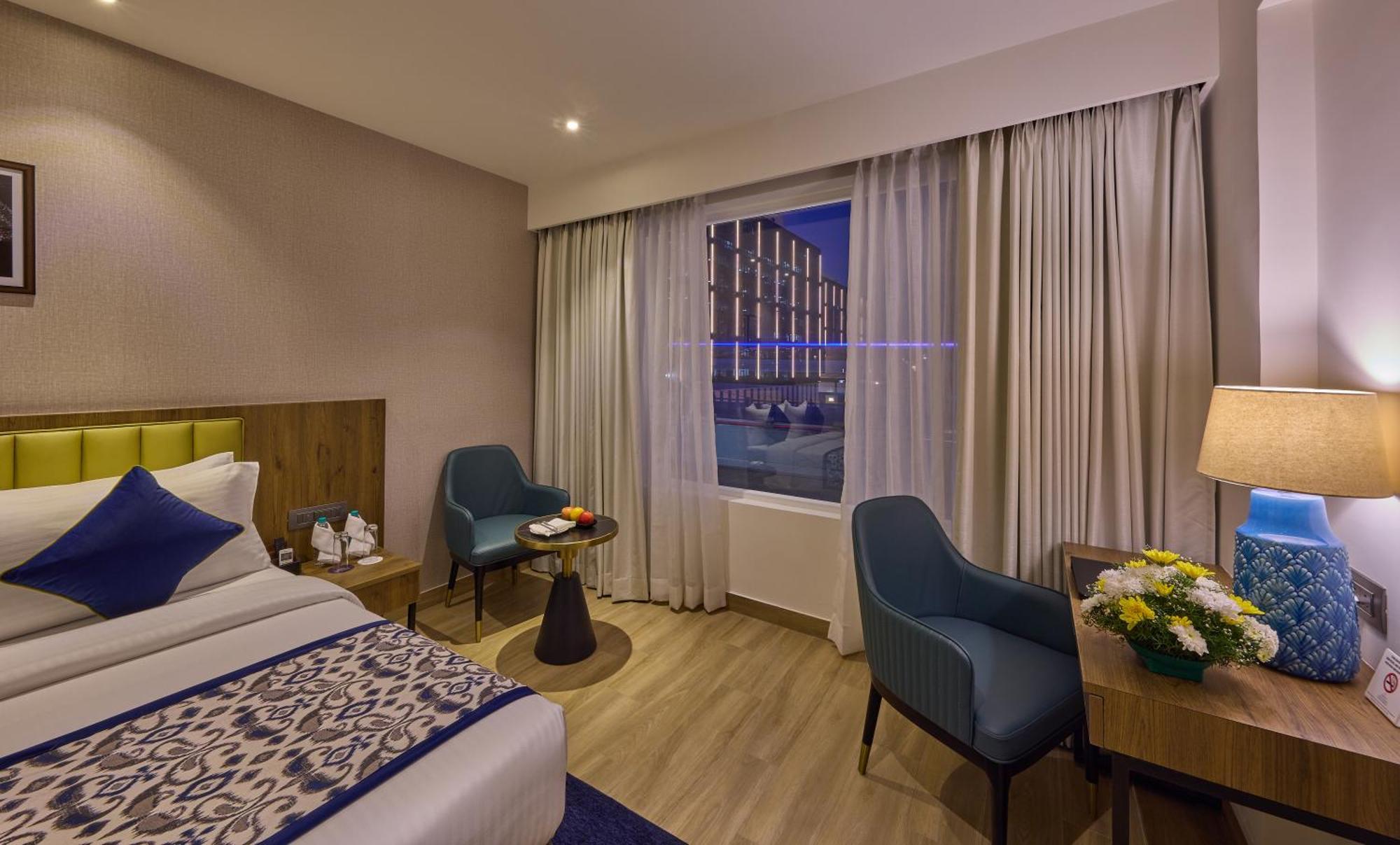 העיר בנגלור Grand Continent Hebbal A Sarovar Portico Affiliate Hotel מראה חיצוני תמונה