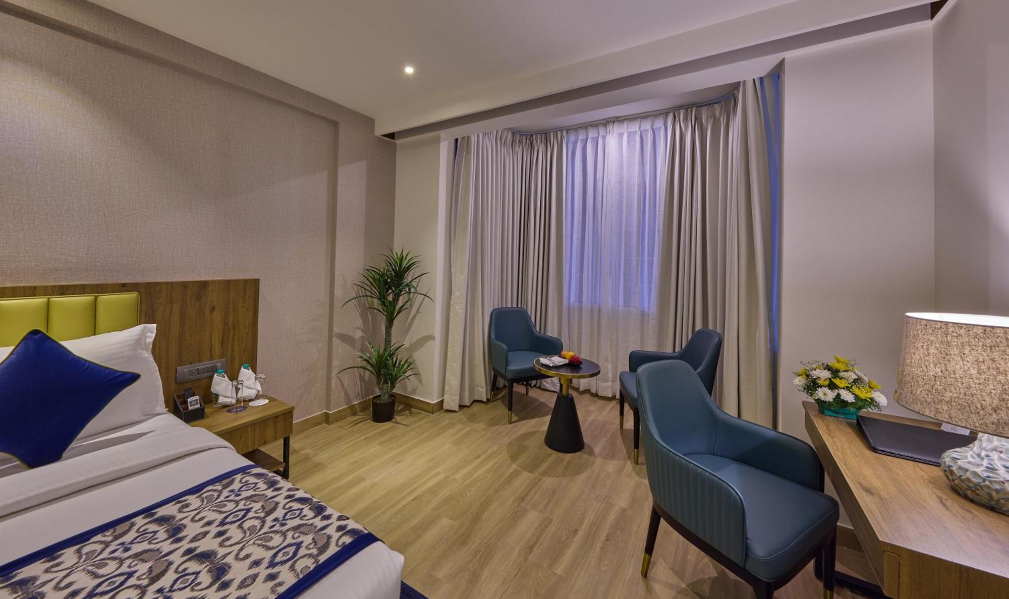 העיר בנגלור Grand Continent Hebbal A Sarovar Portico Affiliate Hotel מראה חיצוני תמונה
